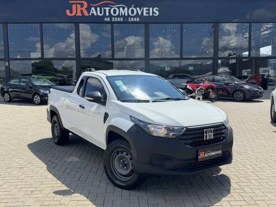 FIAT STRADA 1.3 FIREFLY FLEX VOLCANO CD CVT FIAT STRADA 1.3 FIREFLY FLEX VOLCANO CD CVT